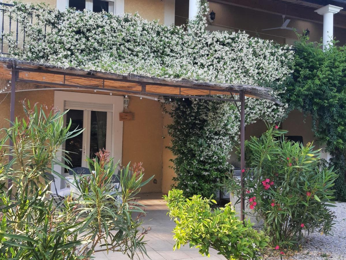 La Villa Jasmin モントルー エクステリア 写真